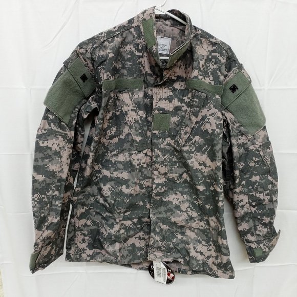 Defender M Military Camo Utility Jacket NEW NWT Men's size Small - Picture 1 of 13